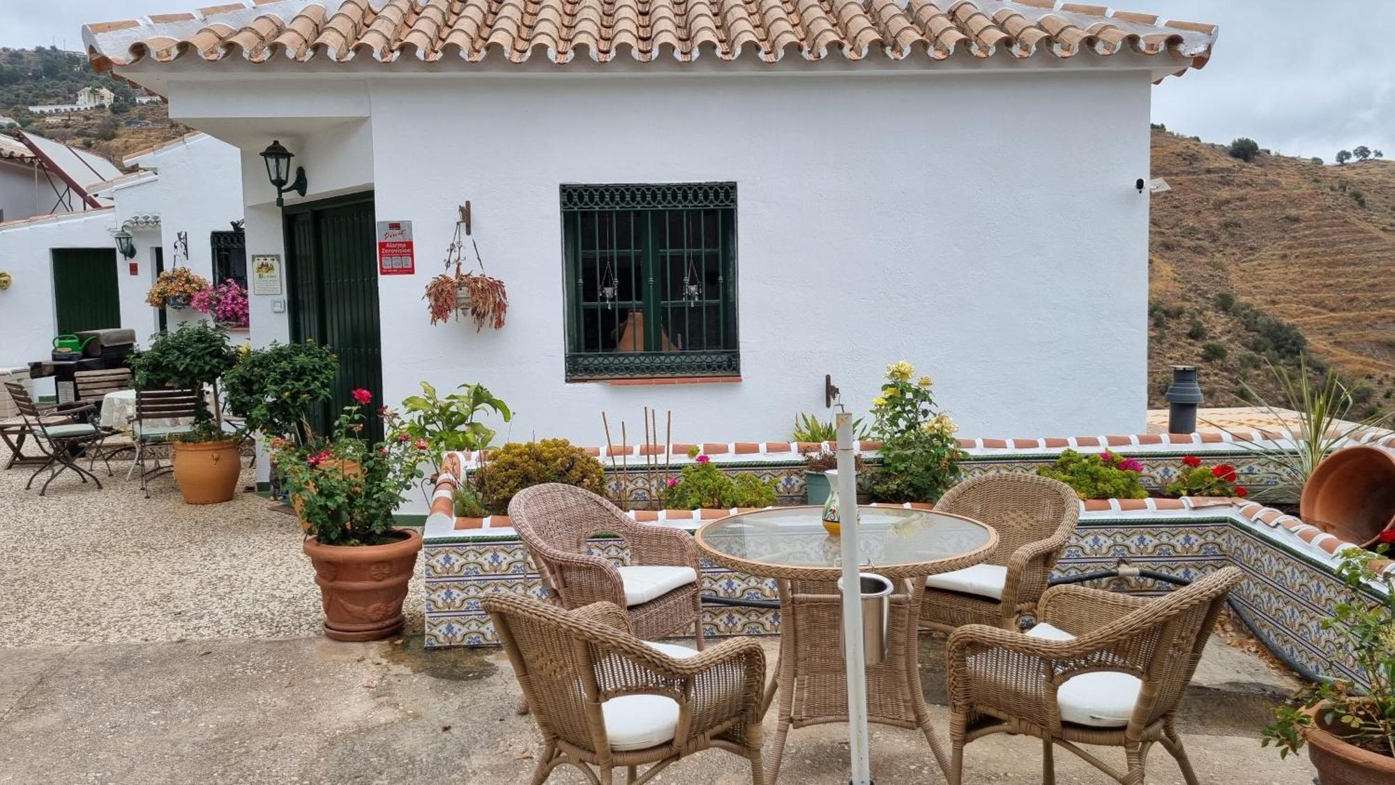 La Buena Vida. Apartment Malaga Luaran gambar