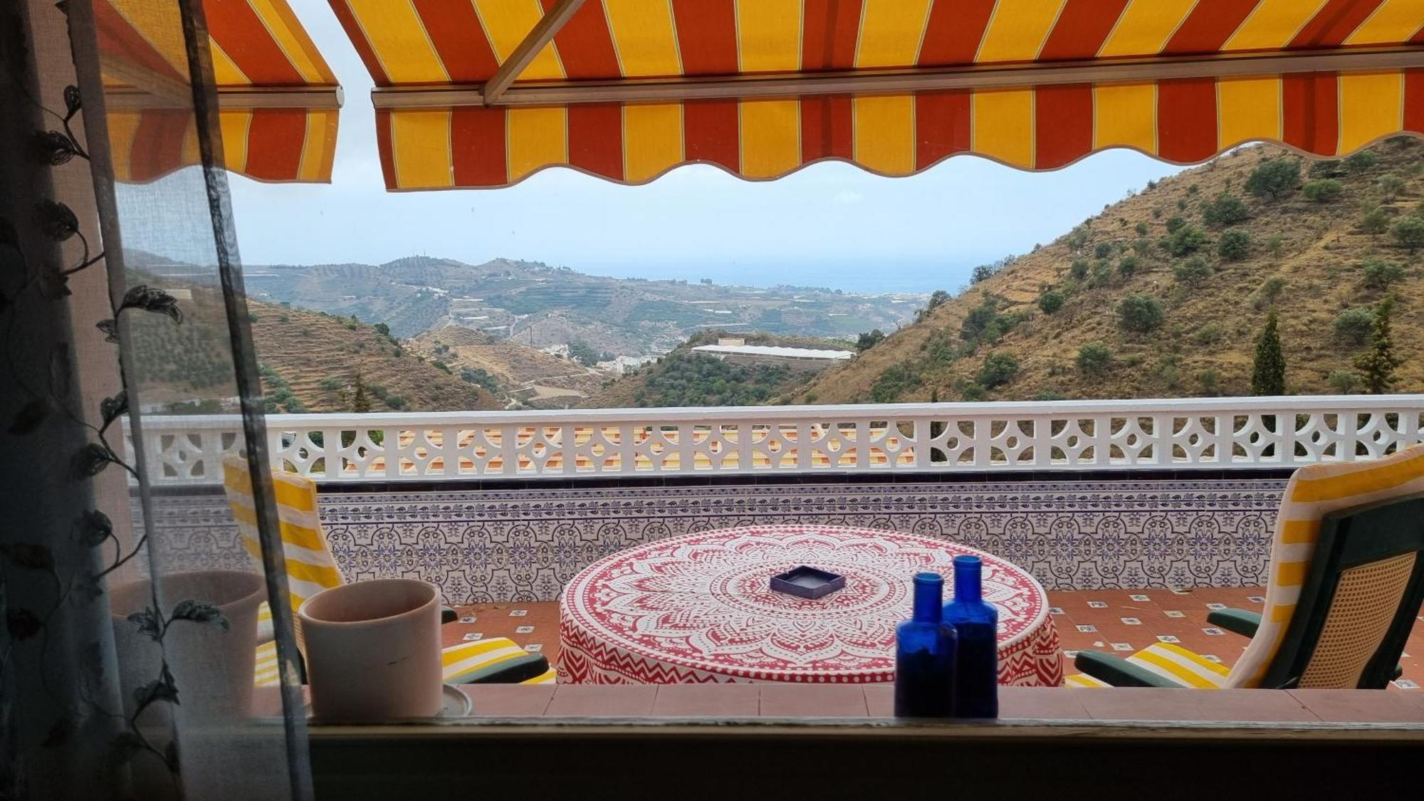 La Buena Vida. Apartment Malaga Luaran gambar